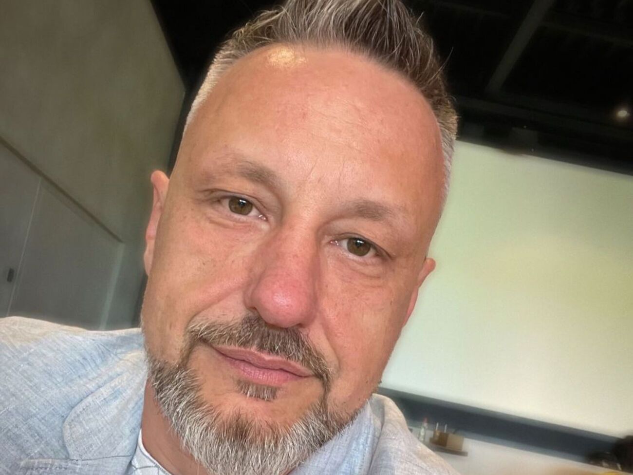 Предоставление права бить по аэродромам западным оружием приведет к веселым детонациям в РФ. А затем F-16 выгонят российские Су