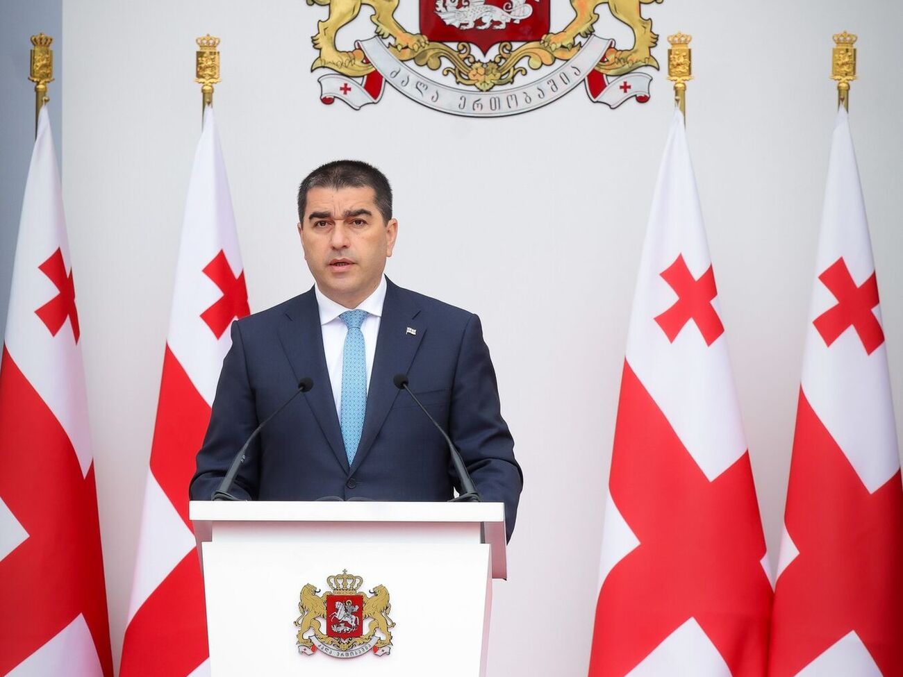 Пакет законов против ЛГБТ представил спикер парламента