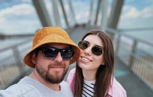 Танчинец и Корецкая перестали скрывать свой роман в мае