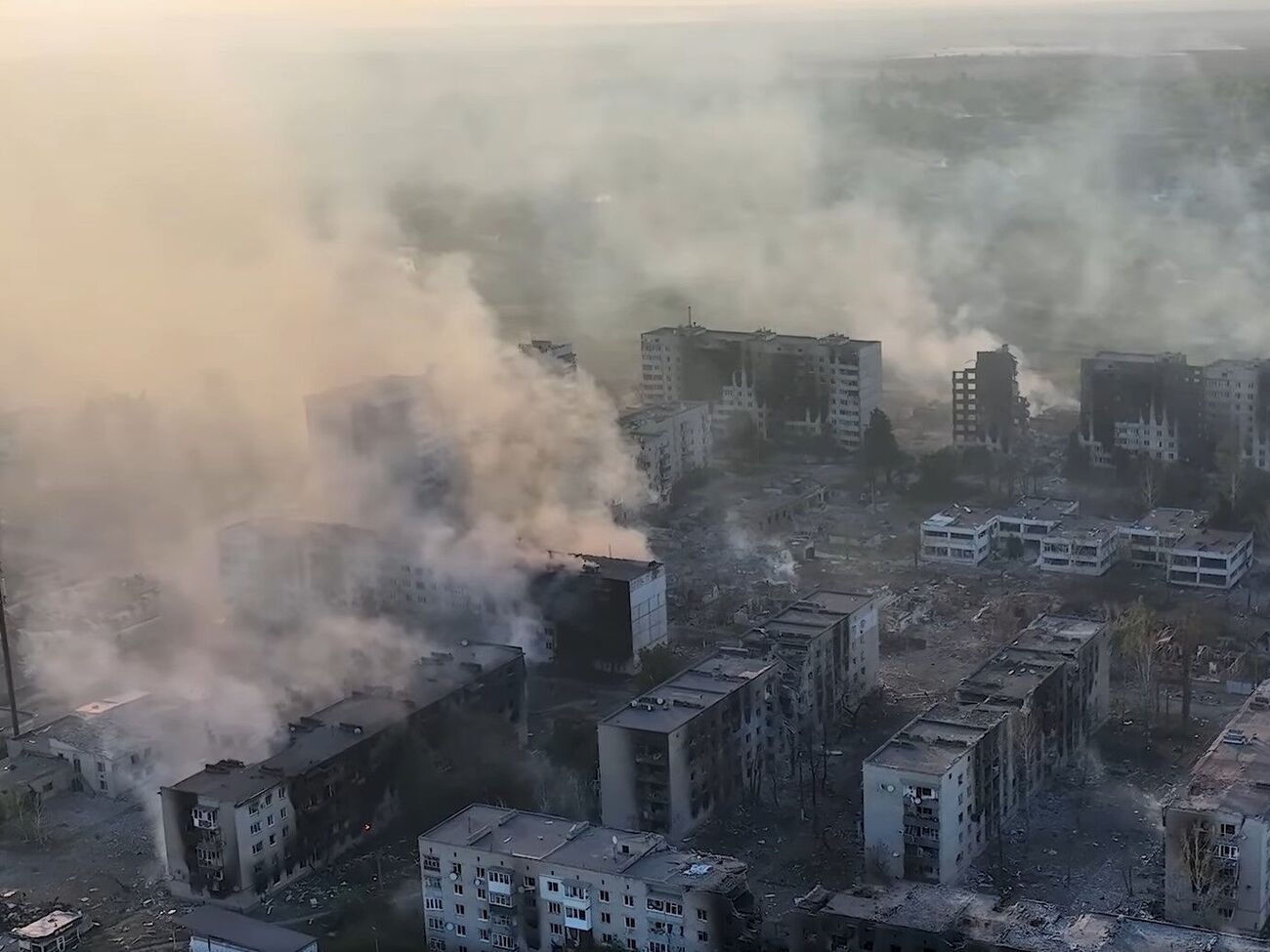 В части Волчанска, которую контролируют силы обороны, остаются до 50 жителей, рассказали в ОВА