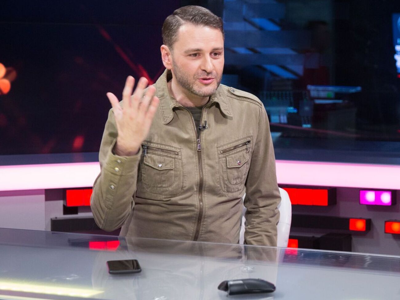 Перман подчеркнул, что в РФ еще есть интернет и можно узнавать альтернативную информацию