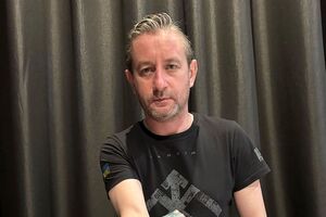 Жадан: Служу украинскому народу