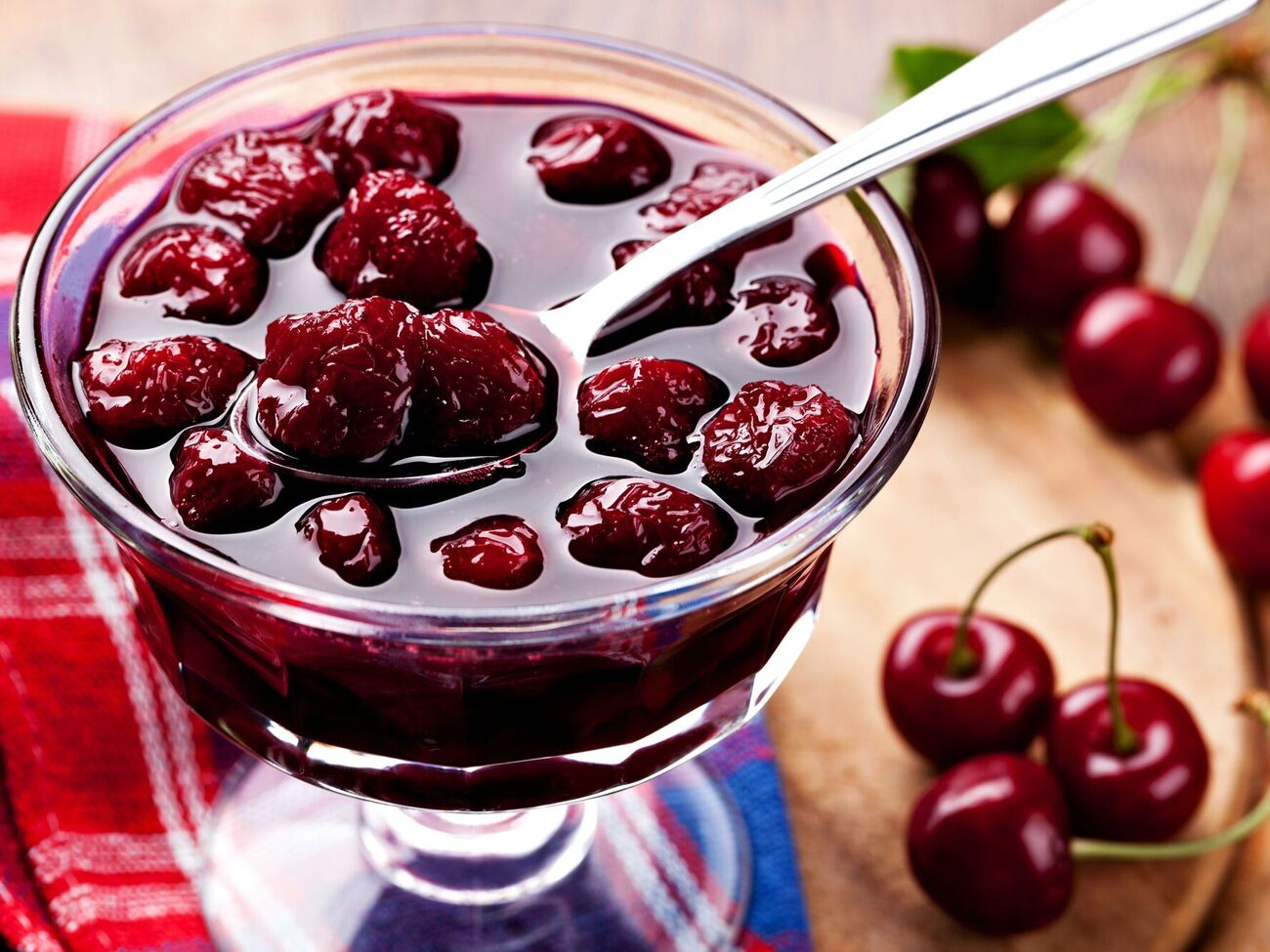 Варенье необходимо варить около 50 минут