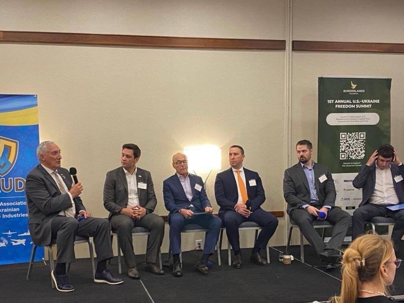 Бельбас (третий справа) отметил, что поражен количеством встреч о вероятном сотрудничестве и заинтересованностью американской стороны