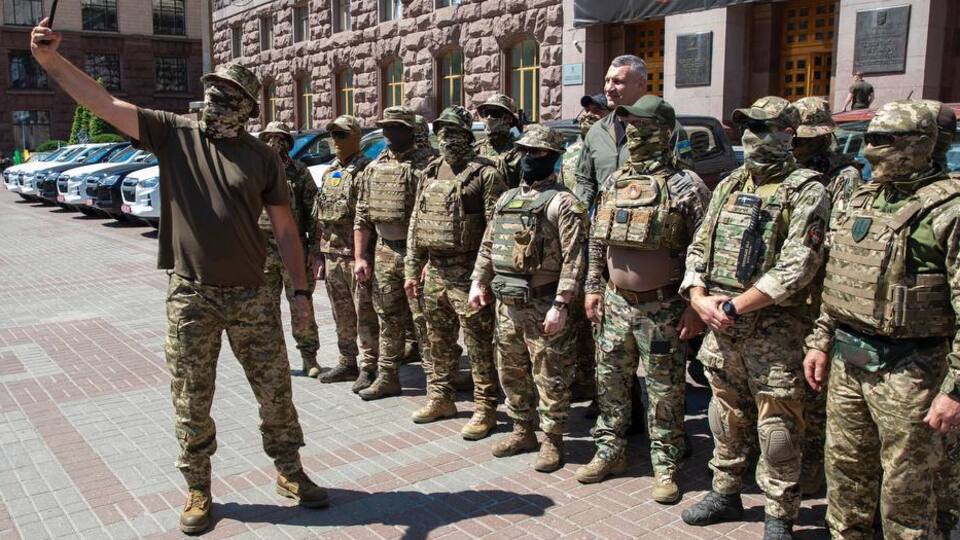 Мэр Киева отметил, что в целом на оснащение 7-й бригады ССО Киев недавно направил 50 млн грн