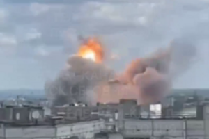 Прилеты в Луганске произошли в районе Острая Могила, где много военных объектов оккупантов, пояснил Лысогор