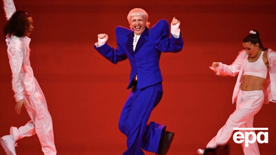 11 мая за несколько часов до проведения гранд-финала "Евровидения 2024" EBU сообщил, что Кляйн дисквалифицирован