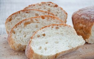 Минздрав предлагает украинским производителям уменьшить количество соли в хлебе до уровня не более 0,9 г на 100 г