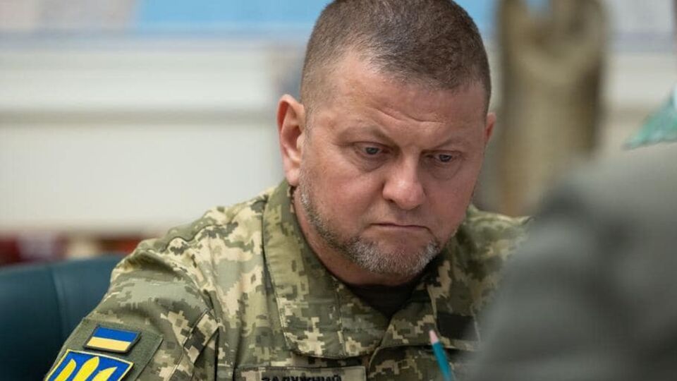 Зеленский официально назначил Залужного (на фото) послом Украины в Великобритании 9 мая