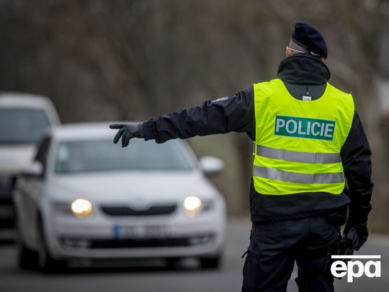 Подозреваемый в совершении особо тяжкого преступления задержан, однако усиленные меры безопасности в местах большого скопления людей продолжаются