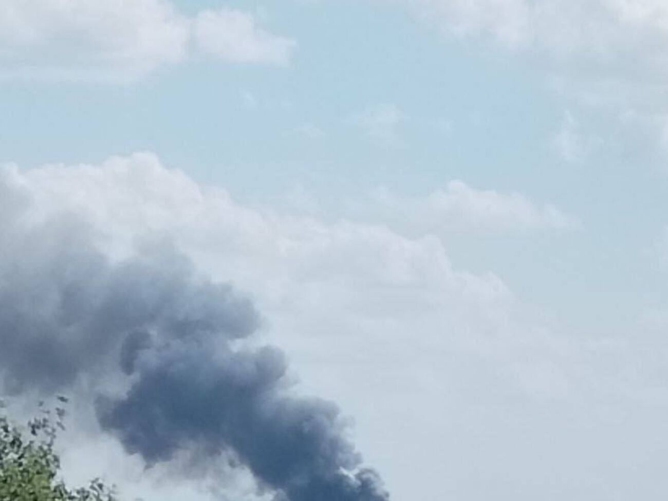 В Белгородской области пожар, перед ним слышали взрывы