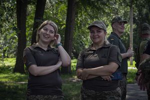 Количество женщин постоянно увеличивается, говорит Калмыкова