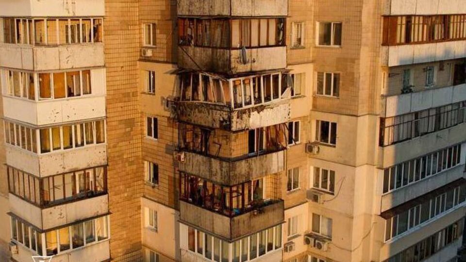 Кличко розповів про стан будинку, який зазнав пошкоджень унаслідок обстрілу росіян