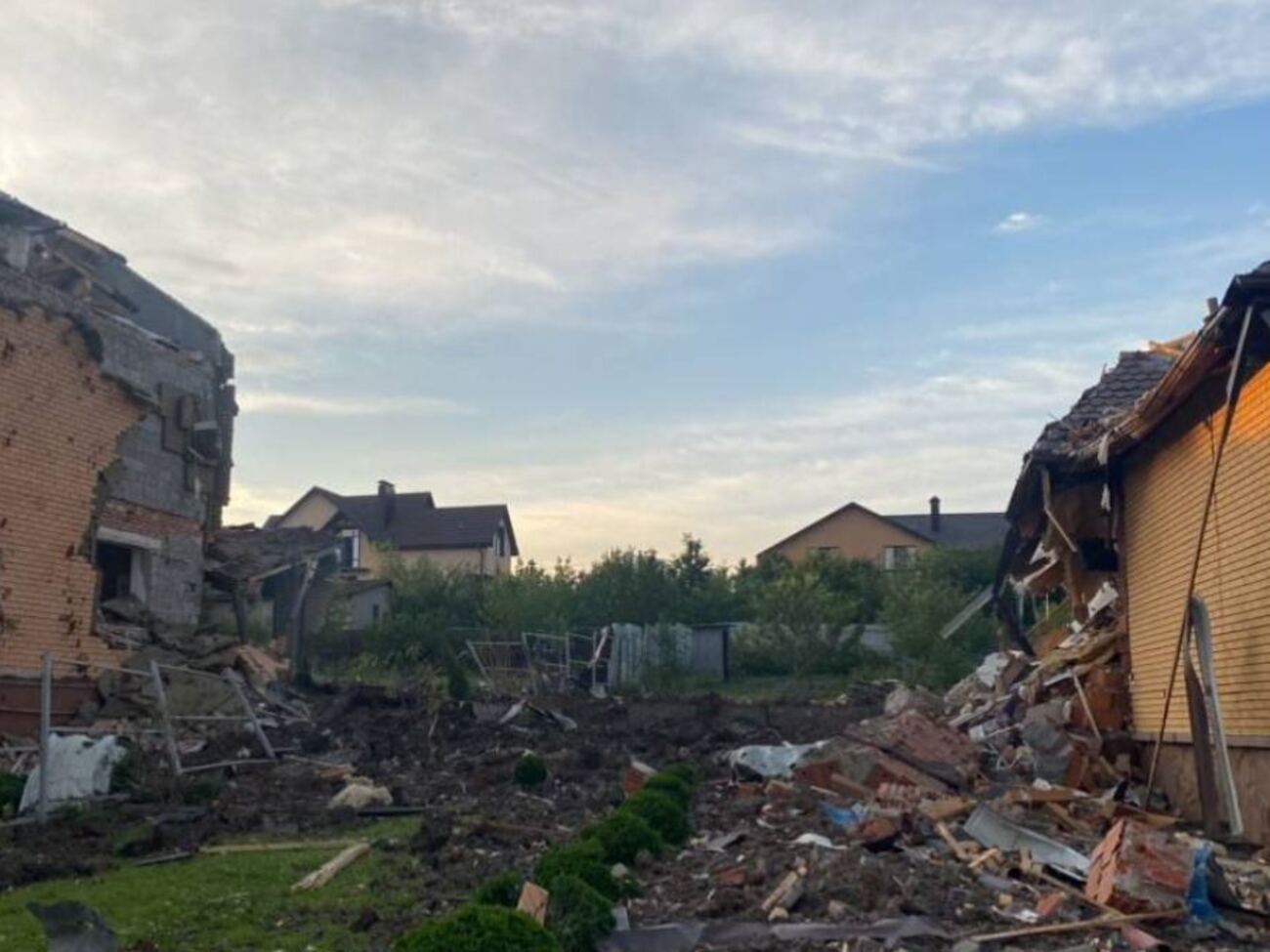 СМИ регулярно пишут о падении российских бомб в РФ