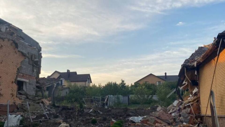 СМИ регулярно пишут о падении российских бомб в РФ