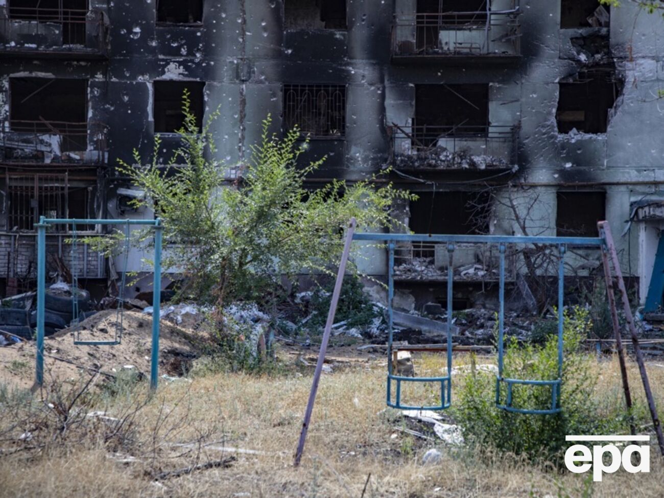 Оккупанты полностью разрушили инфораструктуру в прифронтовой зоне, рассказал Лысогор