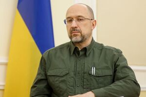 СБУ и НАБУ "взялись" не только и не столько за Звягинцева, сколько за самого премьер-министра Шмыгаля, считает политолог