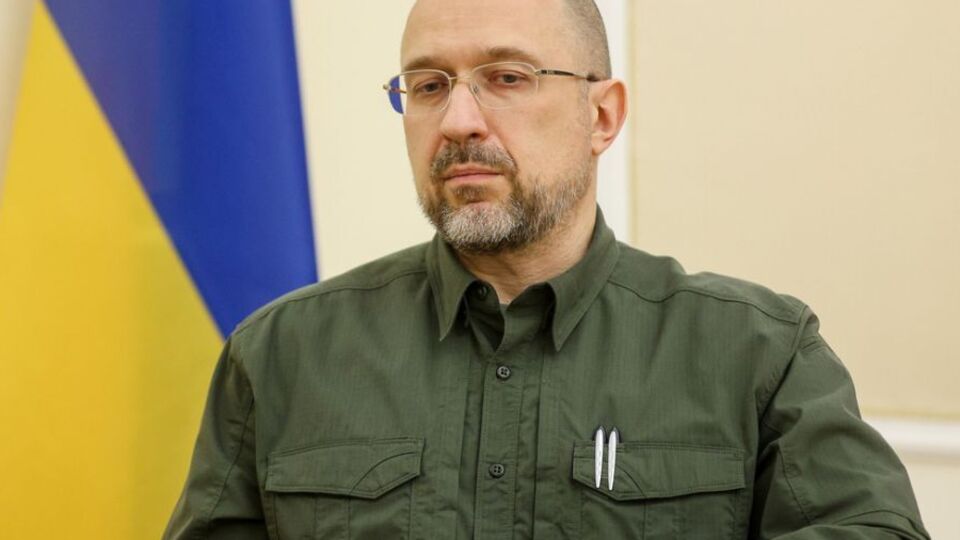 СБУ и НАБУ "взялись" не только и не столько за Звягинцева, сколько за самого премьер-министра Шмыгаля, считает политолог