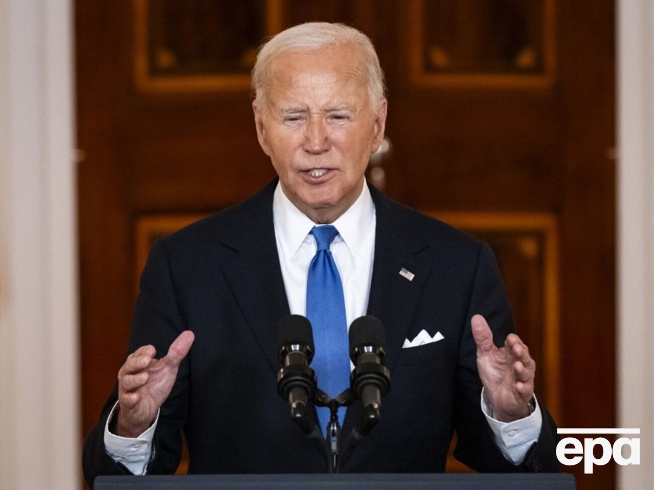 Сенатор-демократ призвал Байдена выйти из гонки