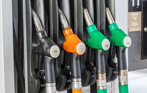 В Украине сейчас не такая ситуация, когда можно решать какие-то вопросы за счет высоких цен на топливо, считает аналитик консалтинговой компании "НафтаРинок"