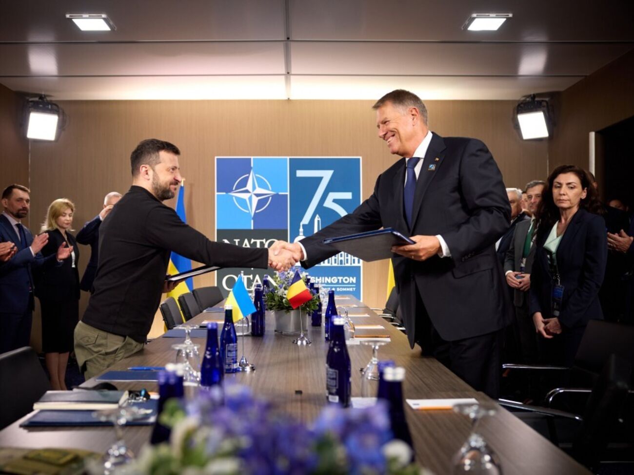 Соглашение о безопасности между Украиной и Румынией подписали Зеленский и Йоханнис