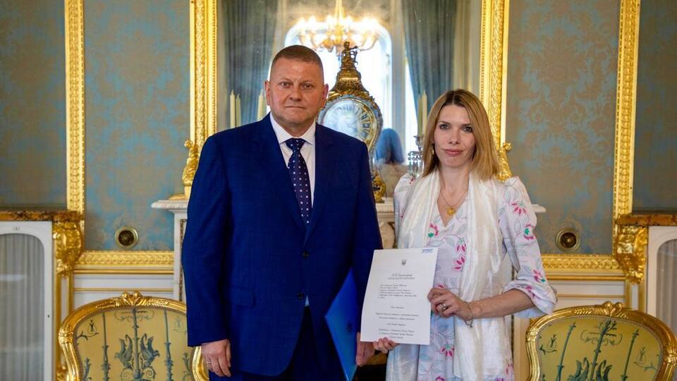 Победа Украины в войне против РФ остается главным приоритетом деятельности украинского посольства в Великобритании, отметил Залужный