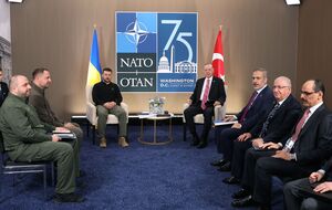 Зеленський та Ердоган провели зустріч на полях саміту НАТО