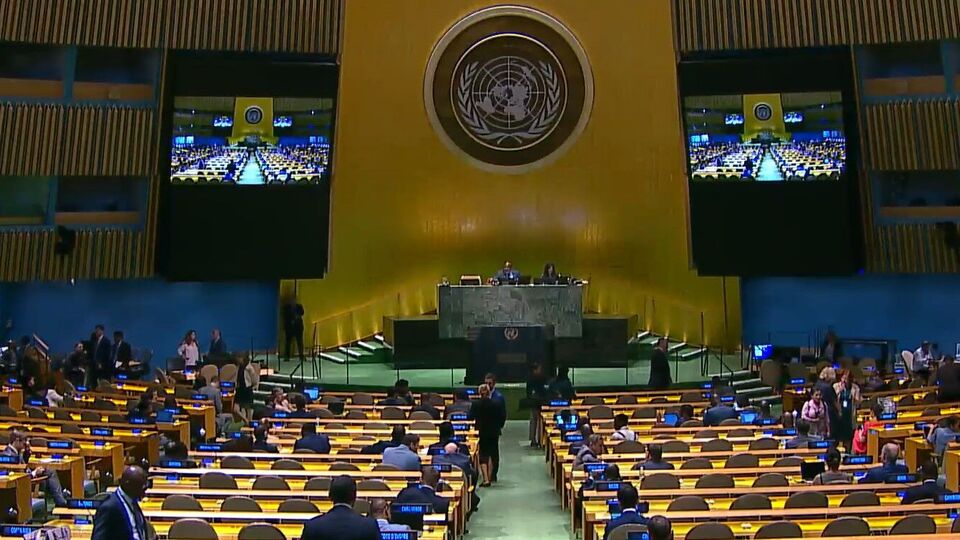 За украинскую резолюцию в ГА ООН проголосовали 99 стран