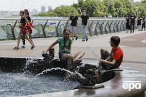 В Киеве держится высокая температура воздуха