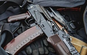 Российский военный сбежал, забрав с собой ручной пулемет Калашникова и 70 патронов