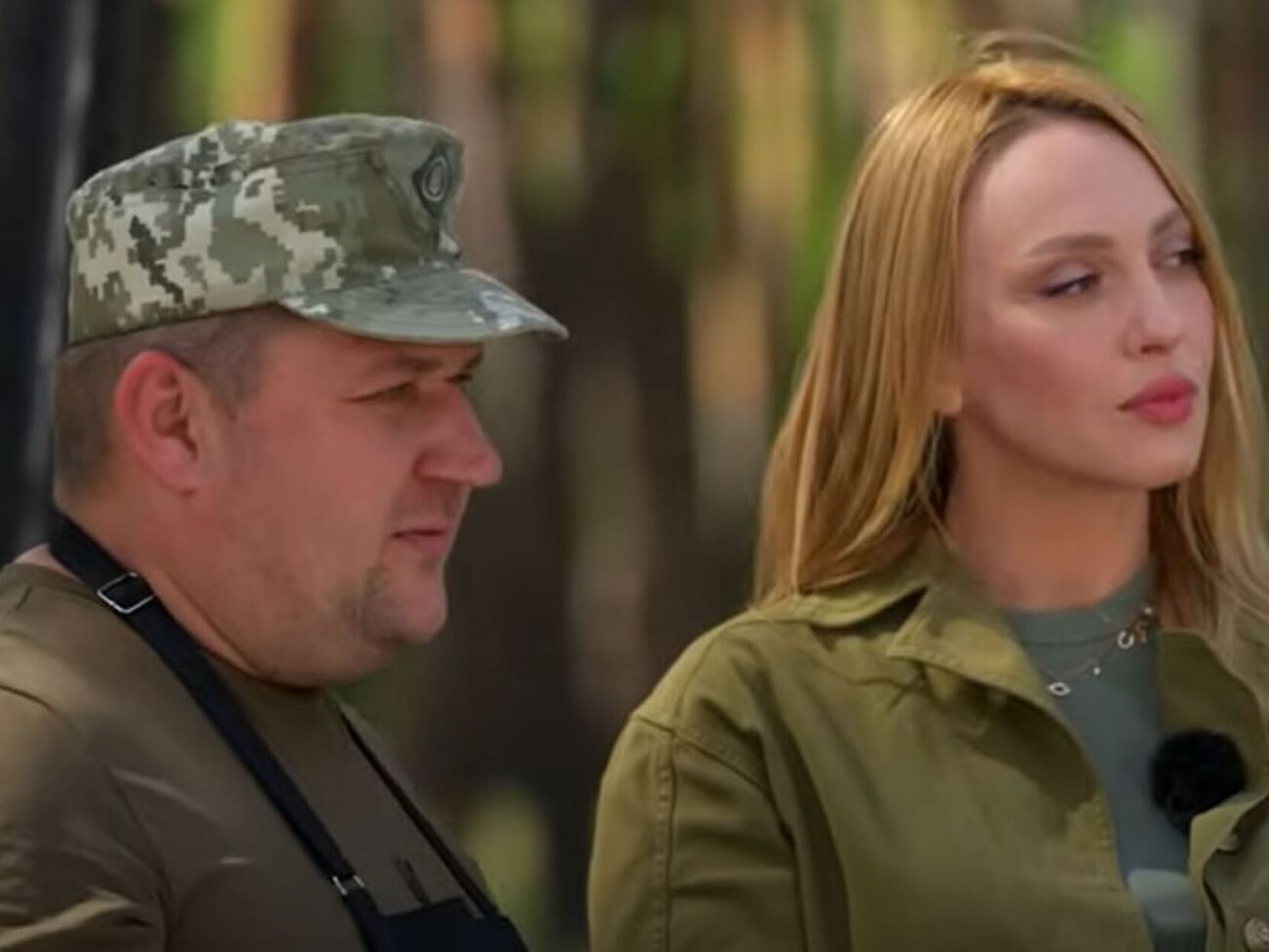 Полякова під час зйомок не тільки слідкувала за роботою на кухні, а й ближче знайомилася з військовими