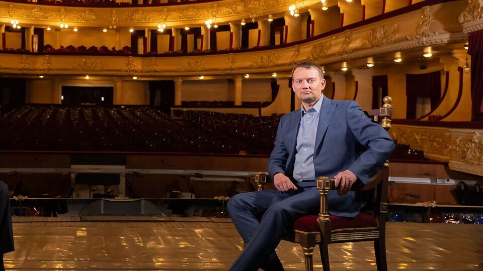 Солов'яненко в Національній опері України працює із 2000 року