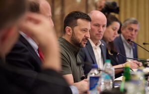 Зеленский поблагодарил региональные власти США за приют украинских беженцев