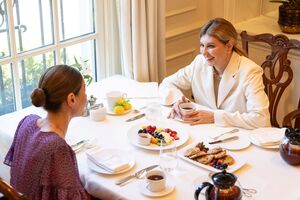 Зеленская появляется на официальных мероприятиях исключительно в нарядах от украинских брендов