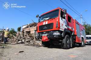 Окупанти цілеспрямовано завдали повторного удару по селищу Буди, коли всі служби приїхали на місце події, зазначив Терехов