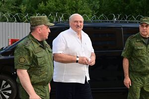 Лукашенко стверджує, що Україна свої війська "взагалі вивела із зони білорусько-українського кордону"