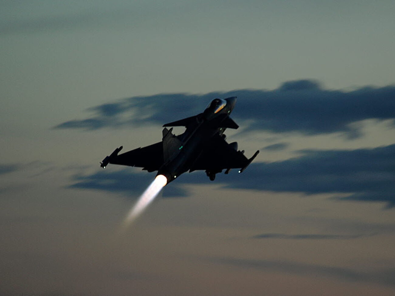 В ВС ВСУ поставили Gripen на второе место после F-16 по приоритетности среди западных боевых самолетов, которые хотела бы получить Украина