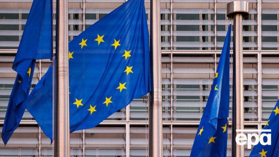 Европейская дипломатия "ищет способ избежать превращения в реквизит в очередном пропагандистском шоу Орбана"