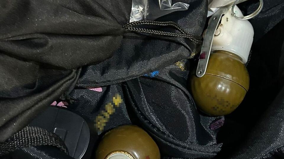 Граната не попала в здание терцентра