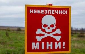 Мины сдетонировали в пределах Шацкой общины, взрывы повредили хозяйственное сооружение и некоторые дороги