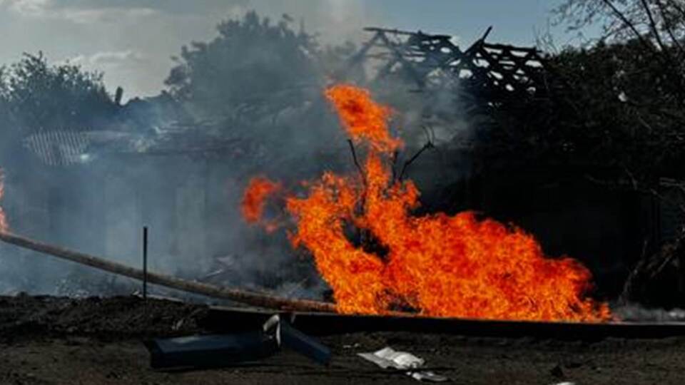 Через російську атаку в Покровську пошкоджено будинки й газопровід, зазначили у прокуратурі