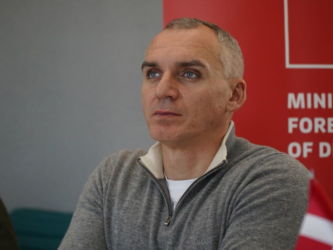 Россиян в Николаеве, кроме их глупых ожиданий, ничего не ждет, отметил Сенкевич