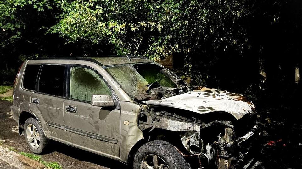 2 липня рівнянин підпалив автомобіль Nissan Almera, а вже за кілька днів – Nissan X-Trail, розповіли в поліції