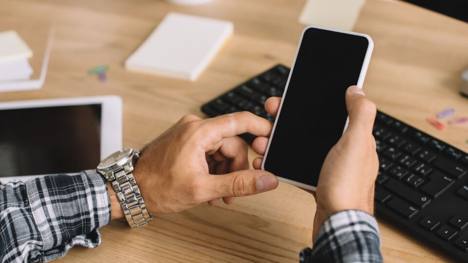 Мобільних операторів зобов'язали забезпечити 10 годин роботи мережі без світла