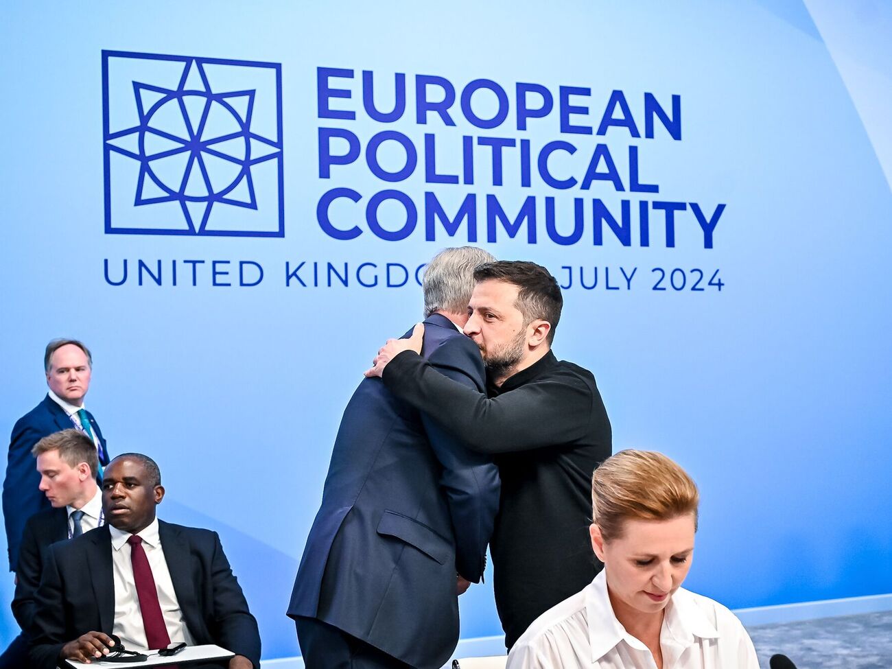 Зеленський у Великобританії підписав безпекову угоду з Фіалою