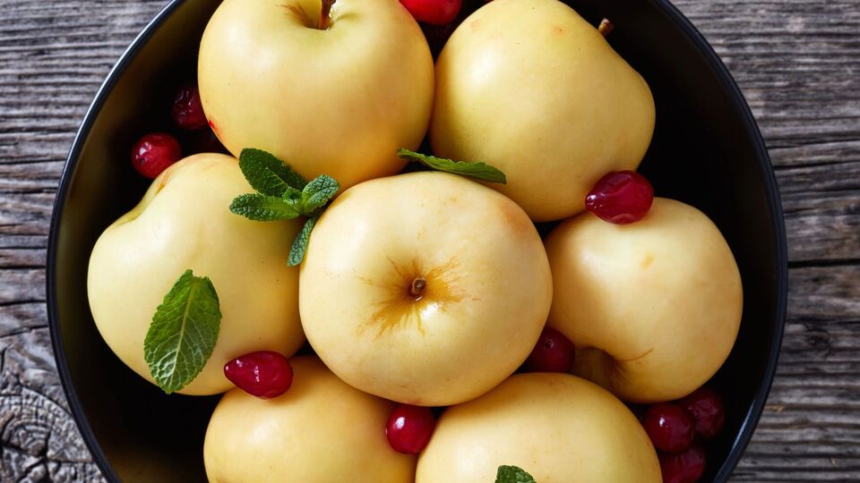 Для приготування розсолу потрібно брати чисту воду