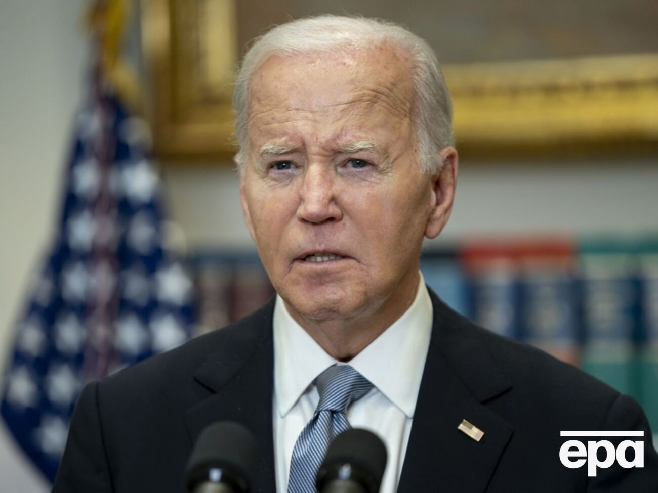 Пелоси заявила демократам в Палате представителей, что Байдена могут вскоре убедить выйти из гонки