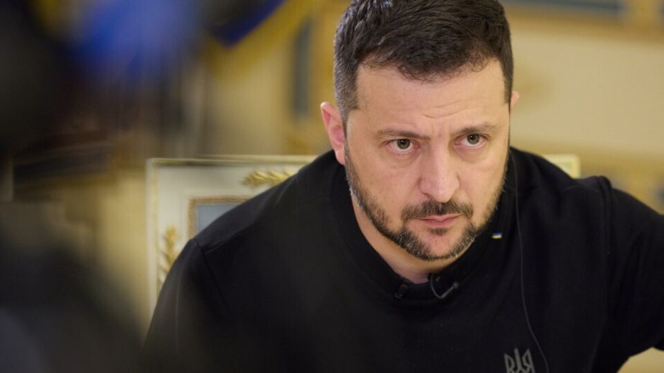 Президент заявив, що має намір піти після війни