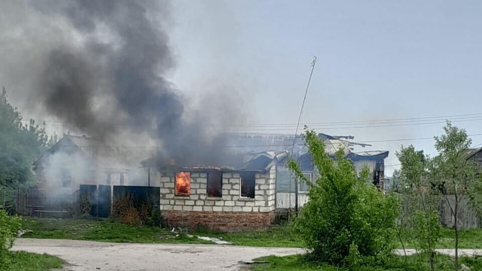 Окупанти приблизно о 16.00 вдарили по цивільній інфраструктурі Великописарівської громади, зазначили у прокуратурі