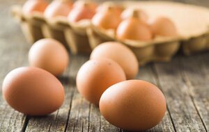 Украина превысила лимит беспошлинного экспорта яиц и сахара в ЕС